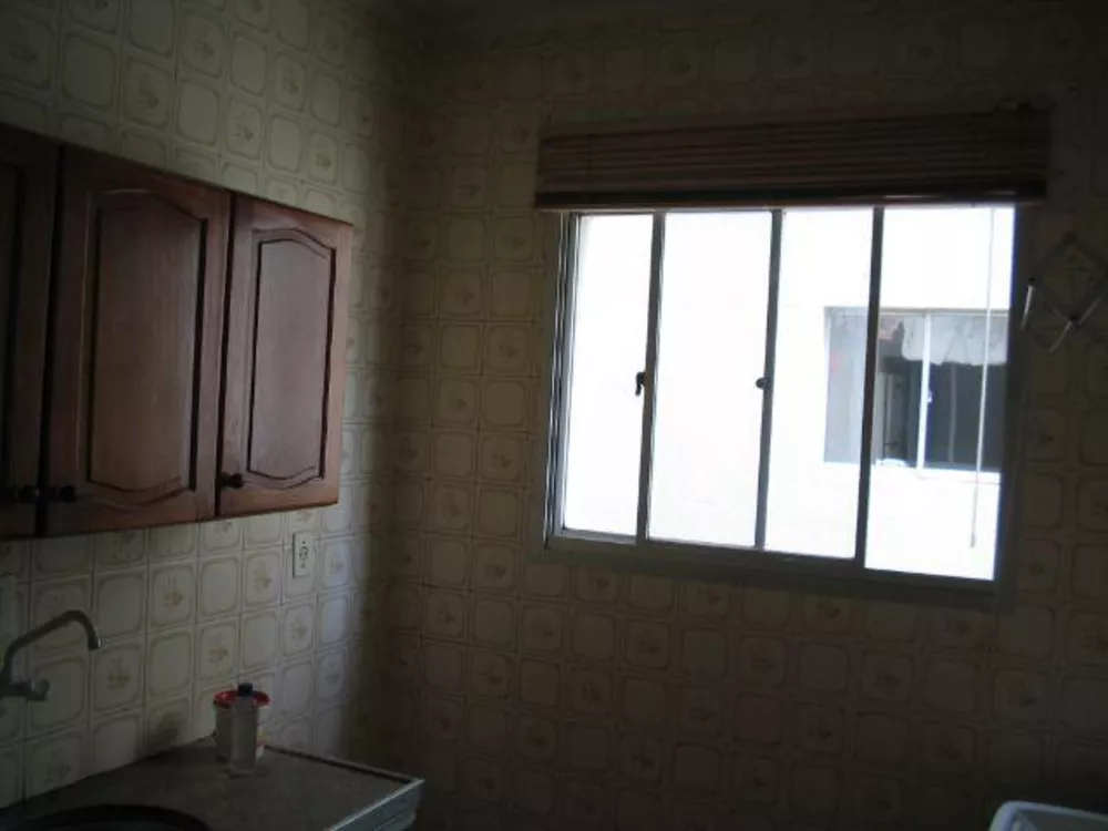 Apartamento à venda com 1 quarto, 55m² - Foto 2