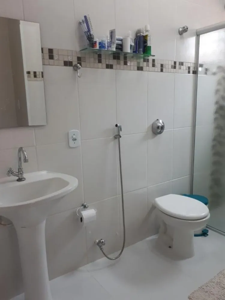 Casa, 3 quartos, 240 m² - Foto 2