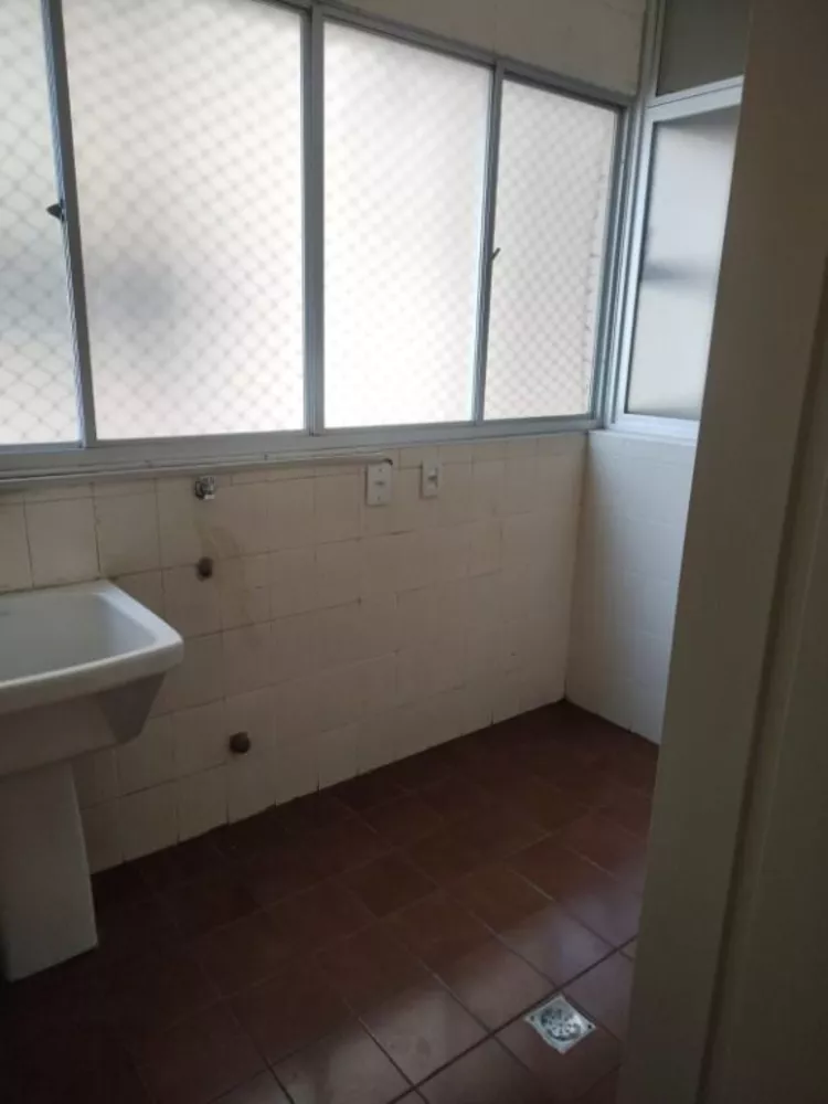 Apartamento à venda com 3 quartos, 82m² - Foto 9