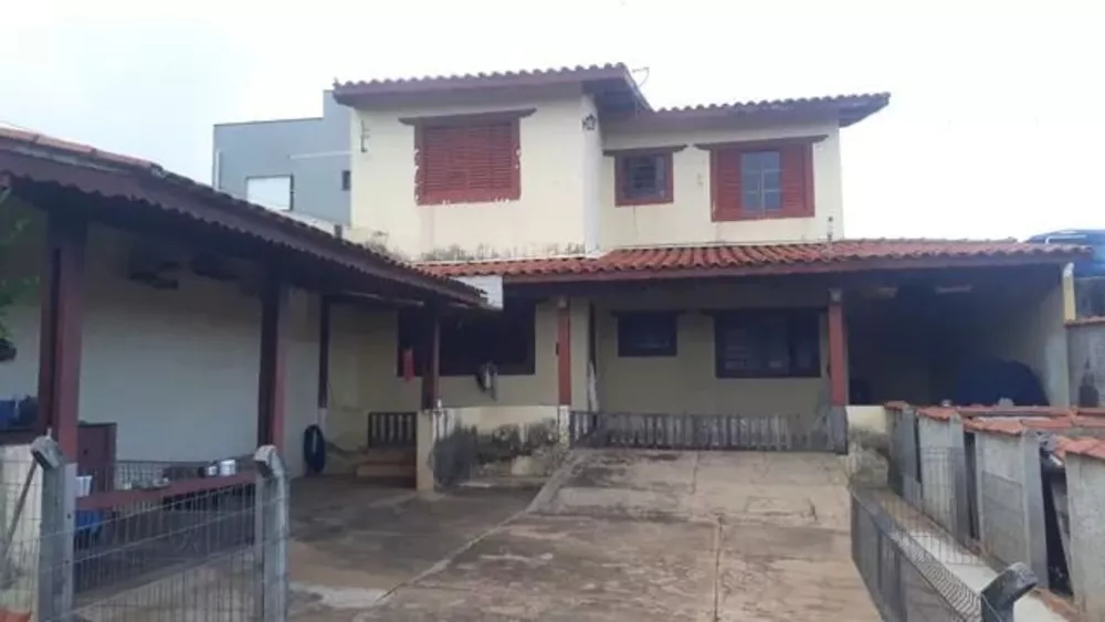 Casa à venda com 2 quartos, 120m² - Foto 4