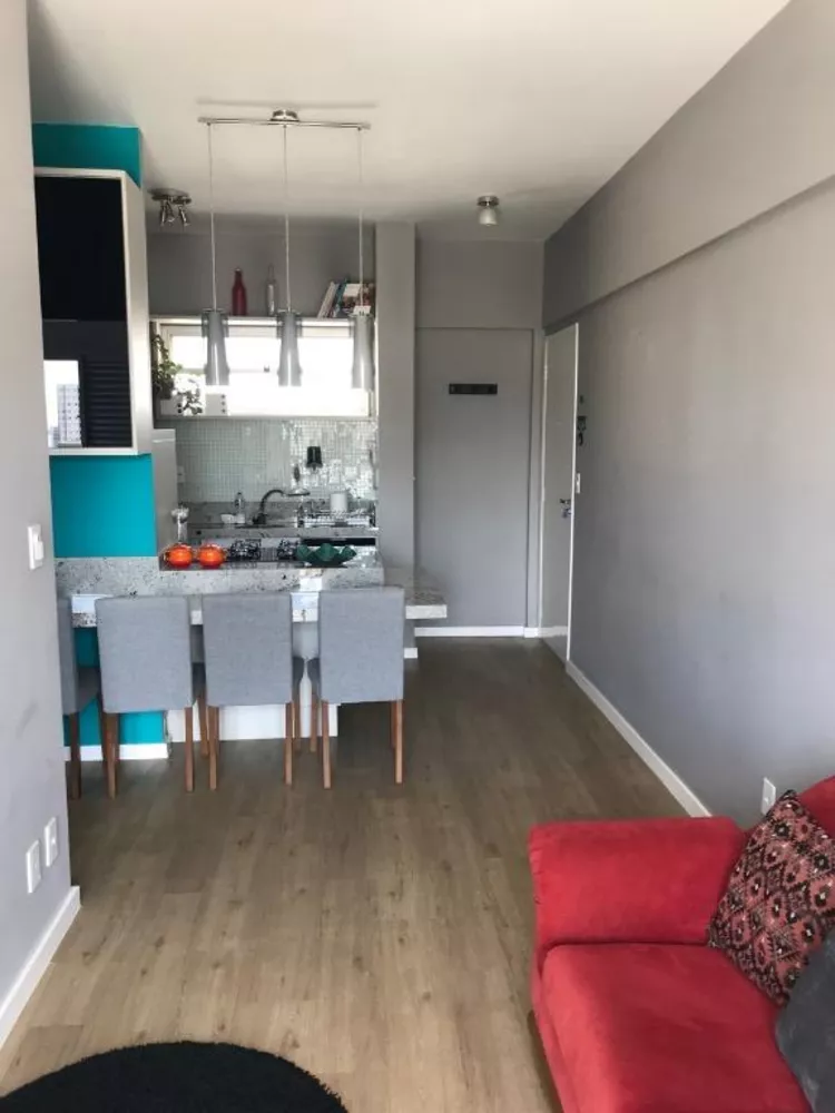 Apartamento à venda com 1 quarto, 50m² - Foto 4