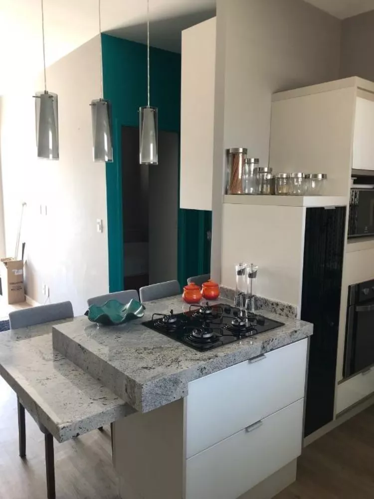 Apartamento à venda com 1 quarto, 50m² - Foto 3