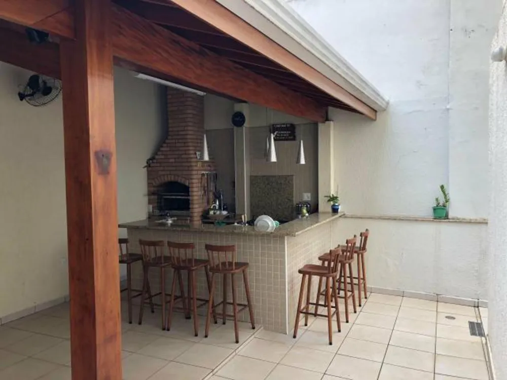 Casa, 4 quartos, 270 m² - Foto 4