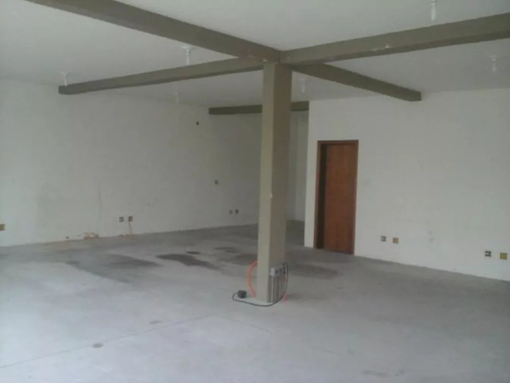 Loja-Salão à venda, 250m² - Foto 1