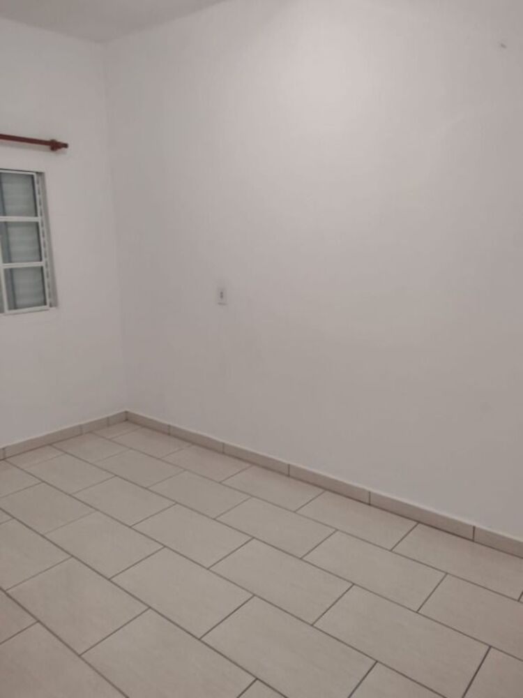 Casa à venda com 2 quartos, 105m² - Foto 4