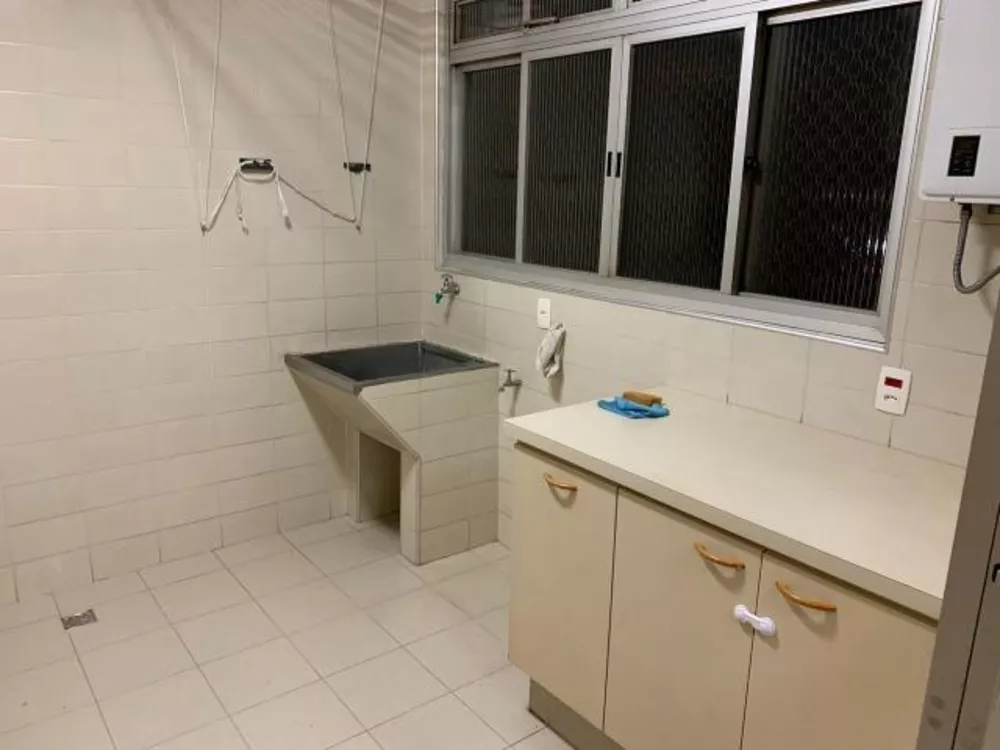 Apartamento à venda com 3 quartos, 124m² - Foto 1