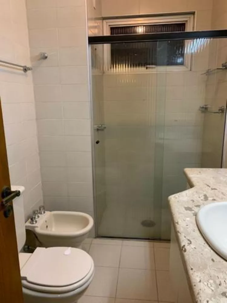 Apartamento à venda com 3 quartos, 124m² - Foto 2