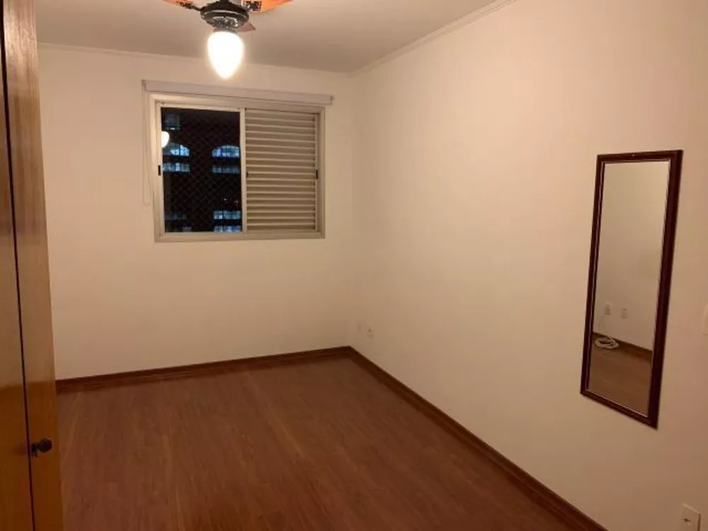 Apartamento à venda com 3 quartos, 124m² - Foto 4