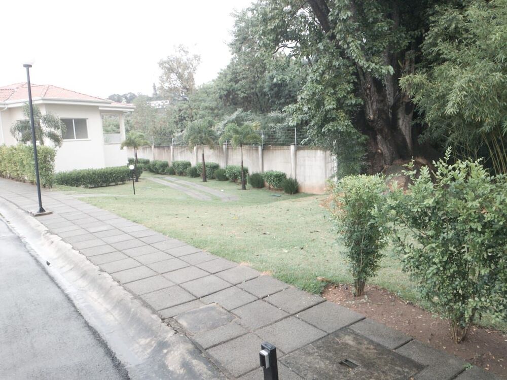 Loteamento e Condomínio, 599 m² - Foto 3