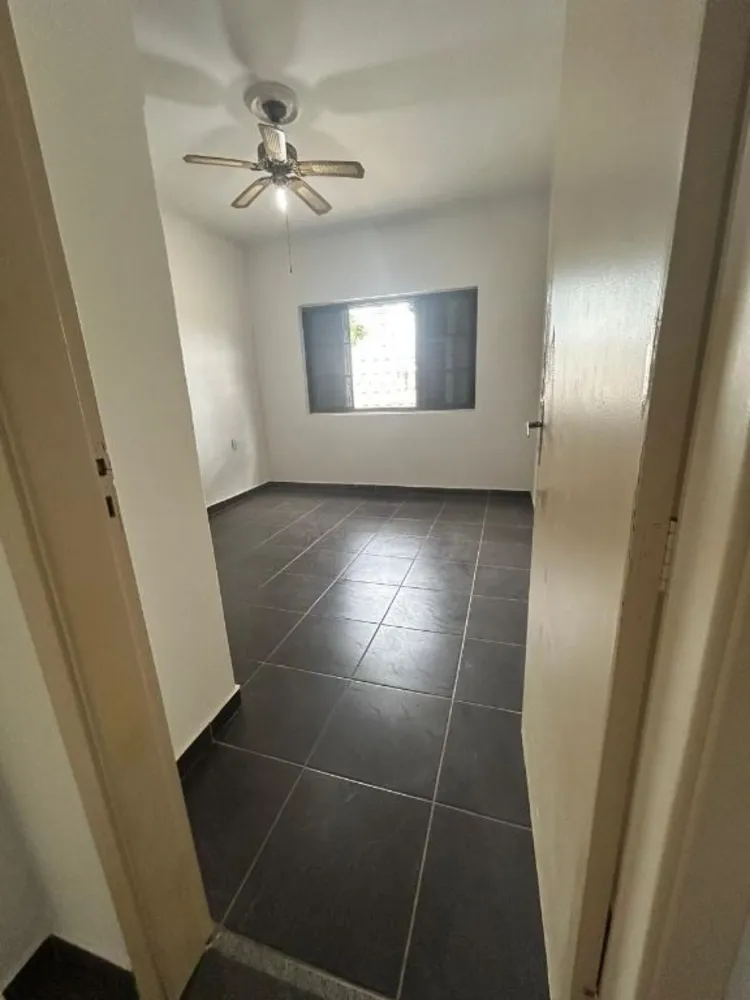 Casa, 3 quartos, 200 m² - Foto 8