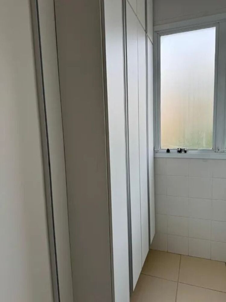 Apartamento para alugar com 1 quarto, 42m² - Foto 2
