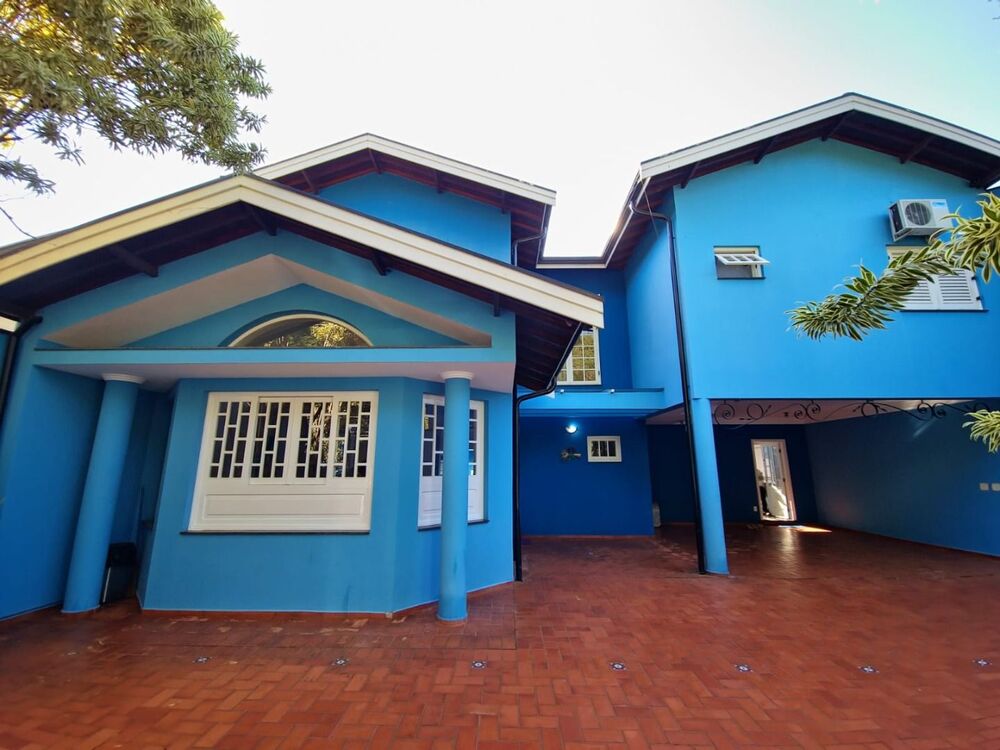 Sobrado, 5 quartos, 393 m² - Foto 1