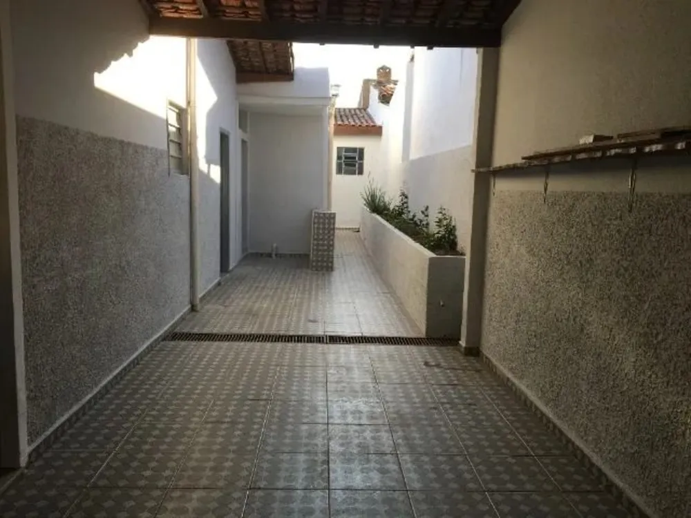 Casa, 4 quartos, 180 m² - Foto 8