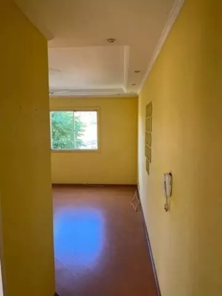 Apartamento à venda com 2 quartos, 60m² - Foto 3