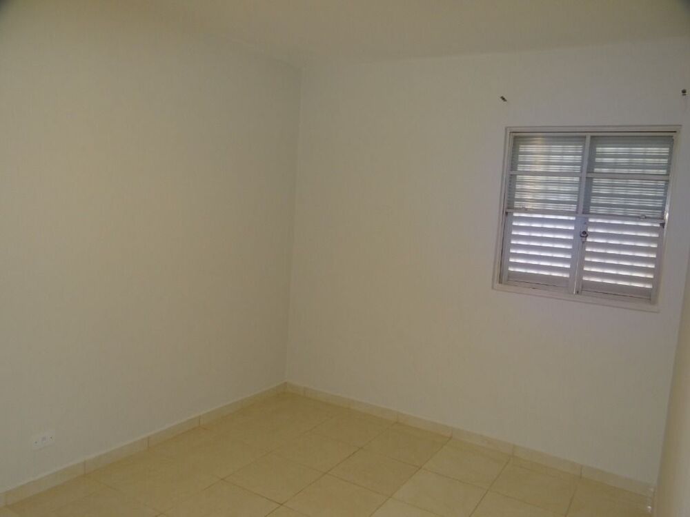 Apartamento à venda com 2 quartos, 60m² - Foto 2