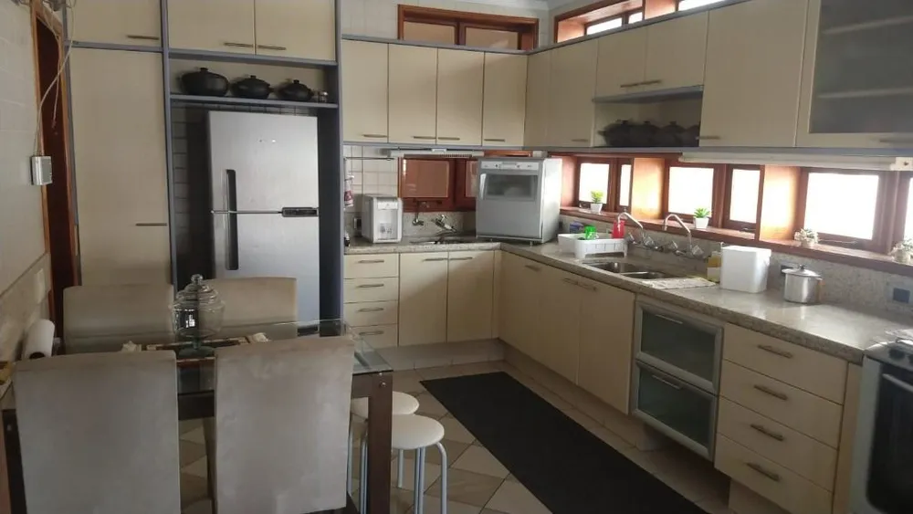 Casa, 6 quartos, 671 m² - Foto 5