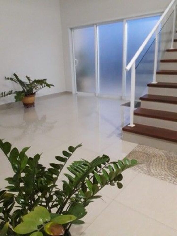 Casa de Condomínio à venda com 7 quartos, 460m² - Foto 3