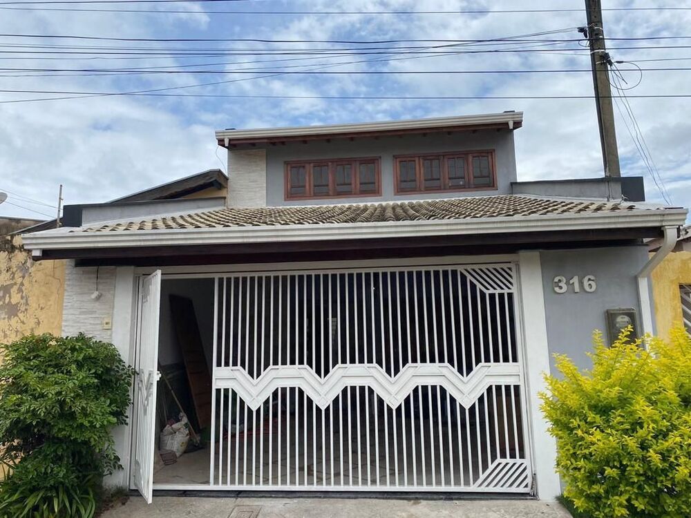 Casa, 3 quartos, 208 m² - Foto 2