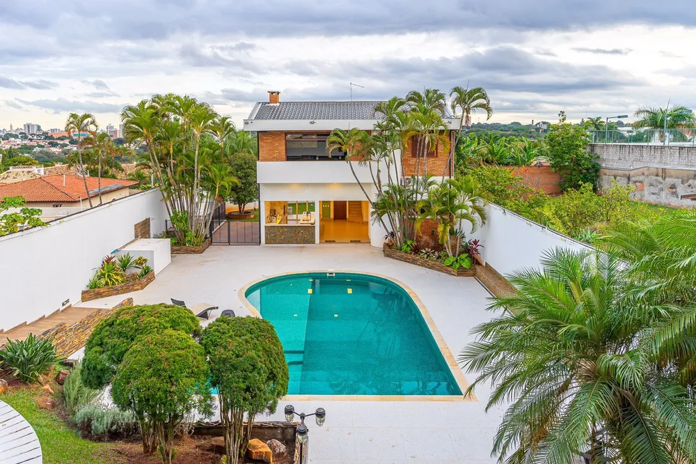 Casa, 6 quartos, 582 m² - Foto 1