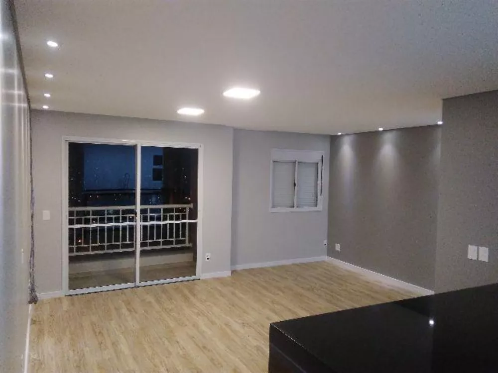 Apartamento à venda com 3 quartos, 80m² - Foto 1