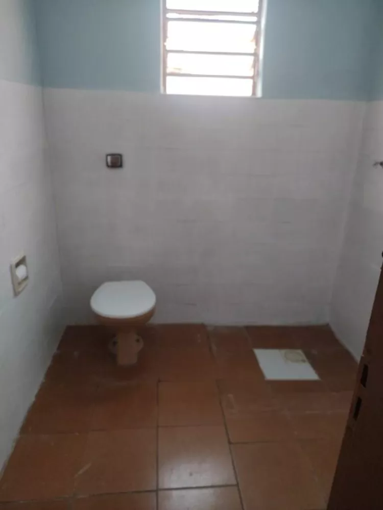 Casa para alugar com 2 quartos, 70m² - Foto 4