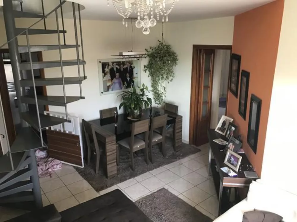 Cobertura à venda com 3 quartos, 190m² - Foto 2