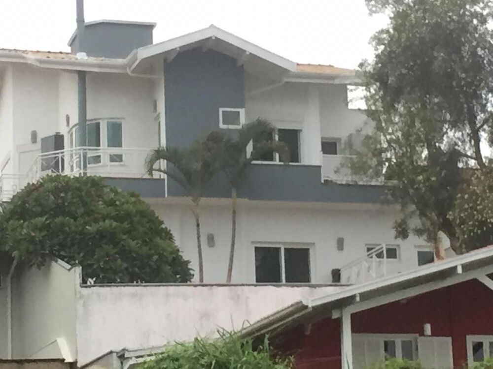 Casa de Condomínio à venda com 4 quartos, 420m² - Foto 24