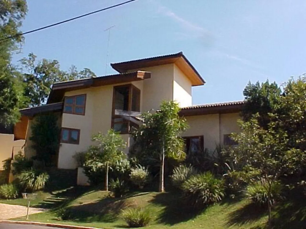 Casa de Condomínio à venda e aluguel com 4 quartos, 420m² - Foto 1