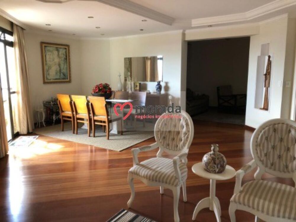 Apartamento, 3 quartos, 189 m² - Foto 2