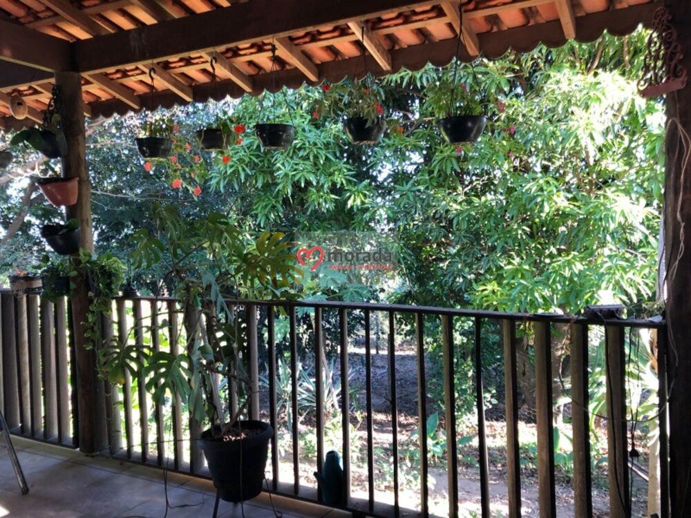 Chácara à venda com 5 quartos, 303m² - Foto 27