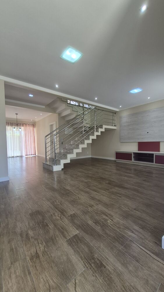 Casa, 3 quartos, 280 m² - Foto 4