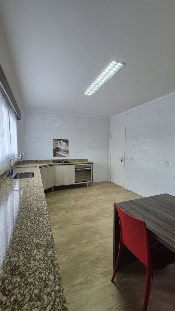 Casa, 3 quartos, 280 m² - Foto 10