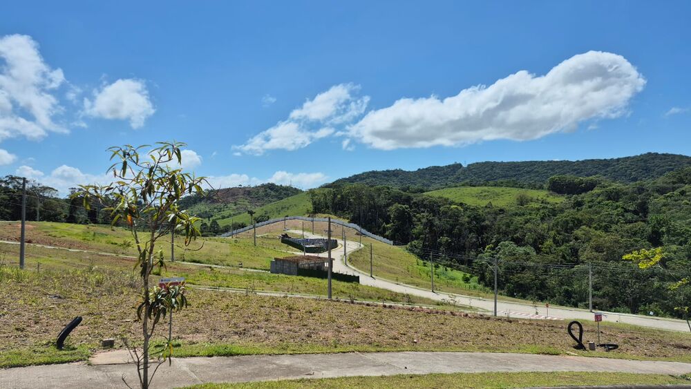 Terreno, 241 m² - Foto 1