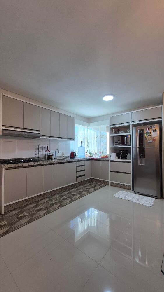 Casa, 6 quartos, 335 m² - Foto 9