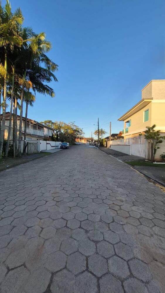 Casa, 6 quartos, 335 m² - Foto 2