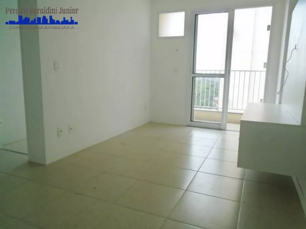 Apartamento à venda com 2 quartos, 55m² - Foto 3