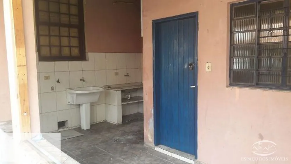 Casa, 2 quartos, 245 m² - Foto 2