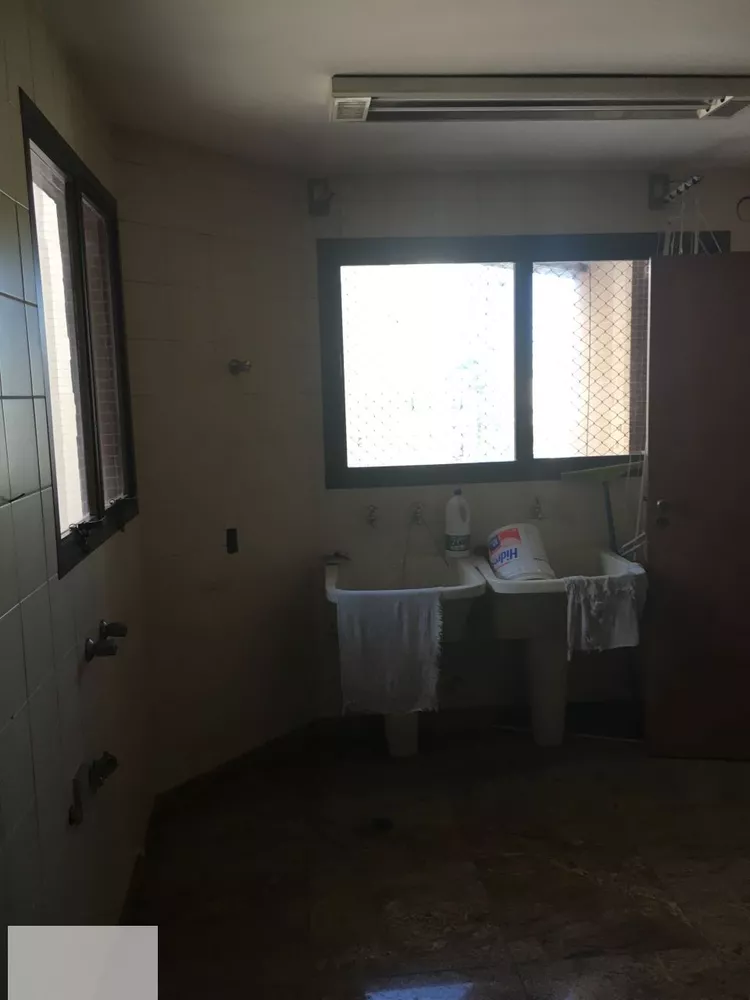 Apartamento à venda com 4 quartos, 370m² - Foto 3