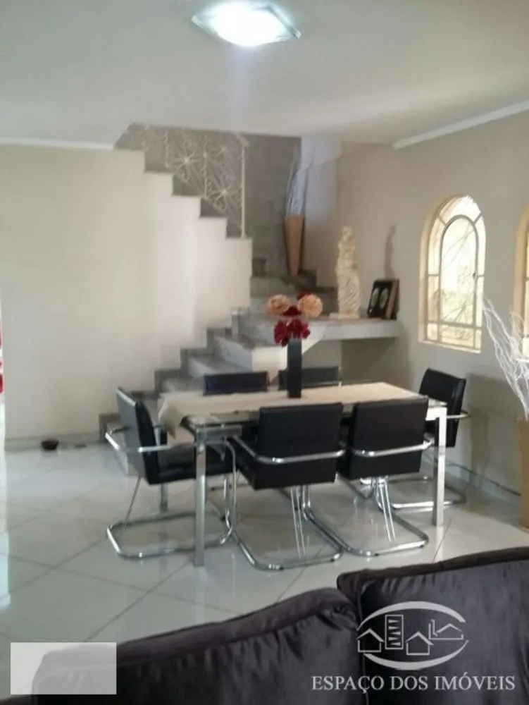 Sobrado, 4 quartos, 259 m² - Foto 9