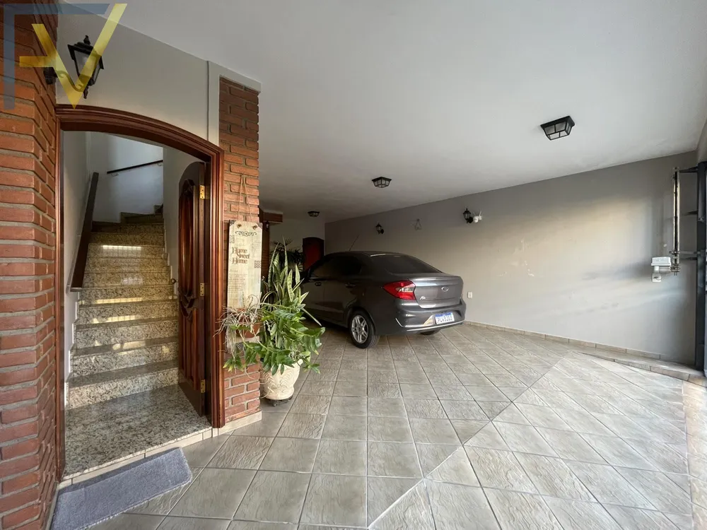 Casa, 3 quartos, 240 m² - Foto 13