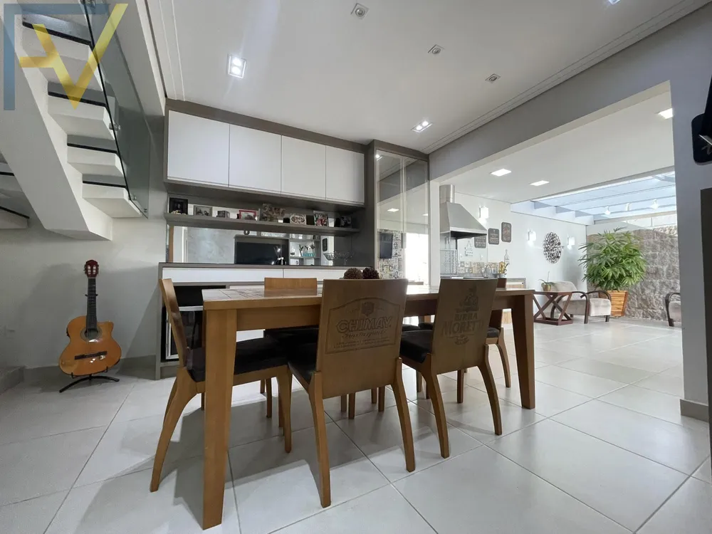 Casa, 3 quartos, 160 m² - Foto 4