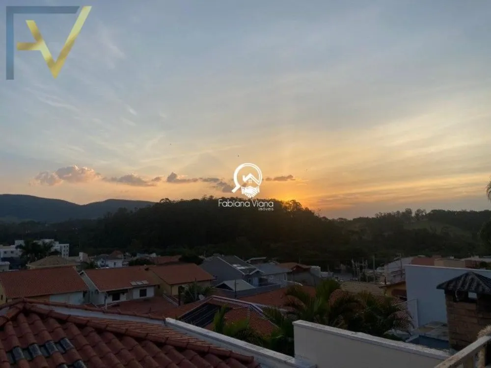 Casa, 3 quartos, 205 m² - Foto 14