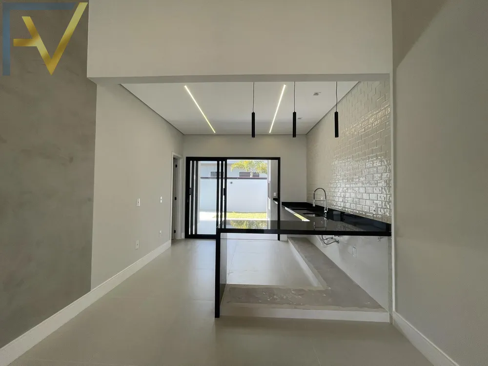 Casa, 3 quartos, 206 m² - Foto 4