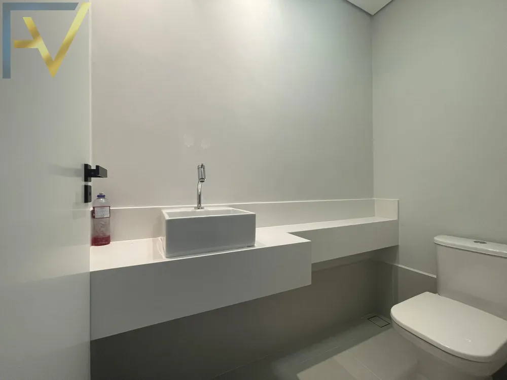 Casa, 3 quartos, 206 m² - Foto 1