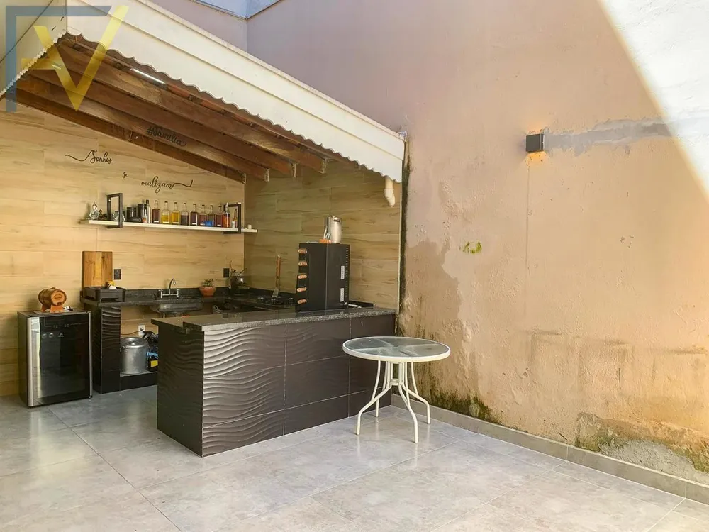 Casa, 3 quartos, 203 m² - Foto 2