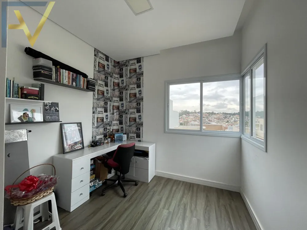 Casa, 4 quartos, 235 m² - Foto 4
