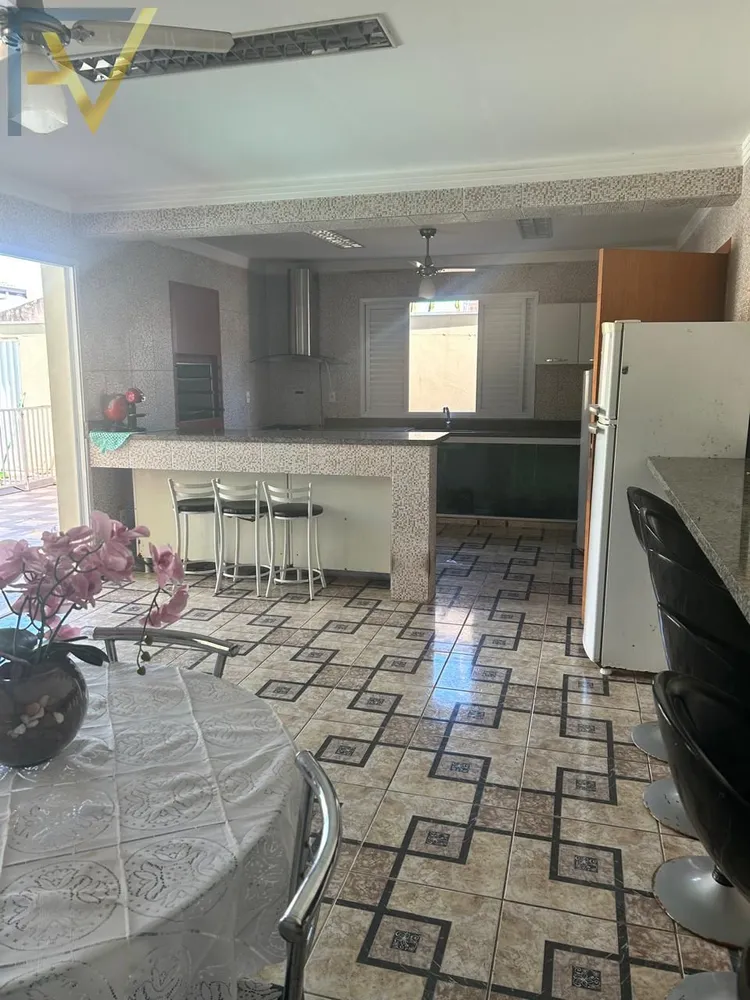 Casa, 3 quartos, 372 m² - Foto 2