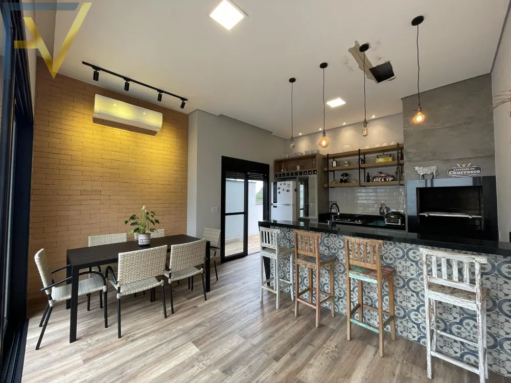 Casa, 3 quartos, 223 m² - Foto 1
