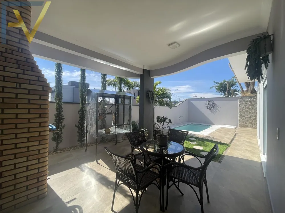 Casa, 3 quartos, 210 m² - Foto 4