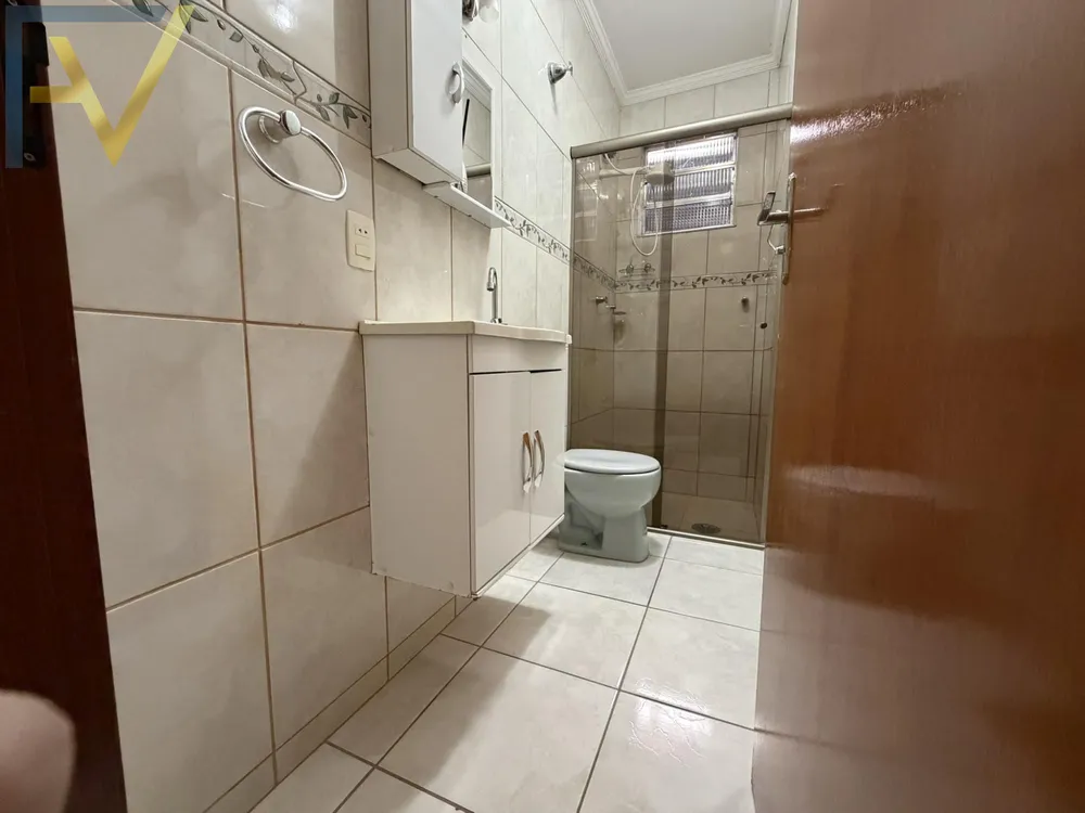 Casa, 3 quartos, 270 m² - Foto 1